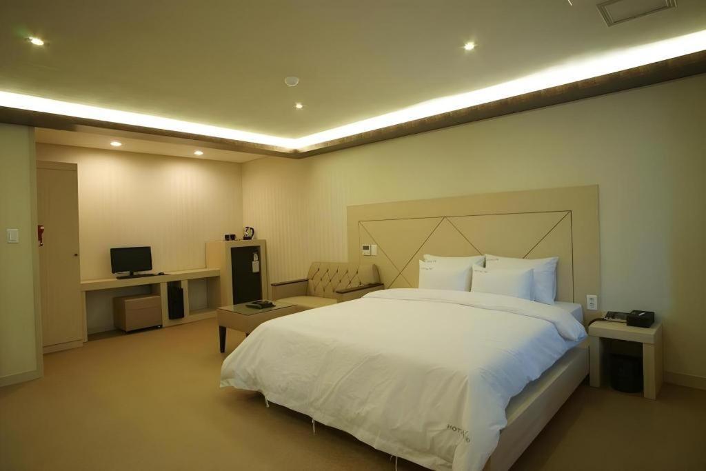Hotel W Shinjeju Jeju Exterior foto